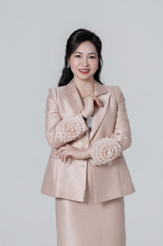 Bà Nguyễn Thị Mai Anh